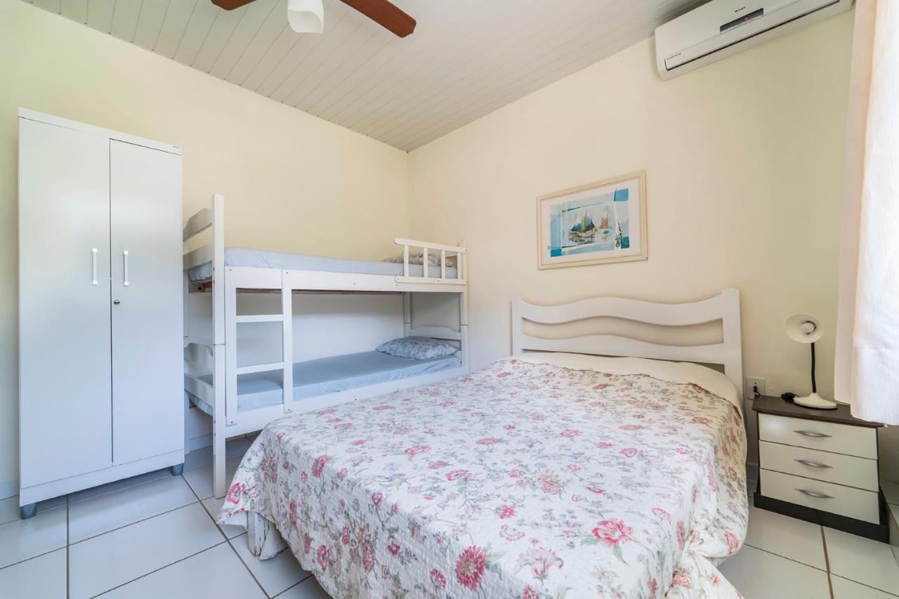 Residencial Mariscalia 2/4 Bombinhas Exterior photo