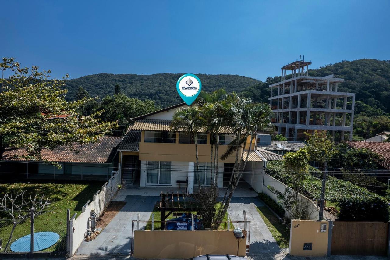 Residencial Mariscalia 2/4 Bombinhas Exterior photo